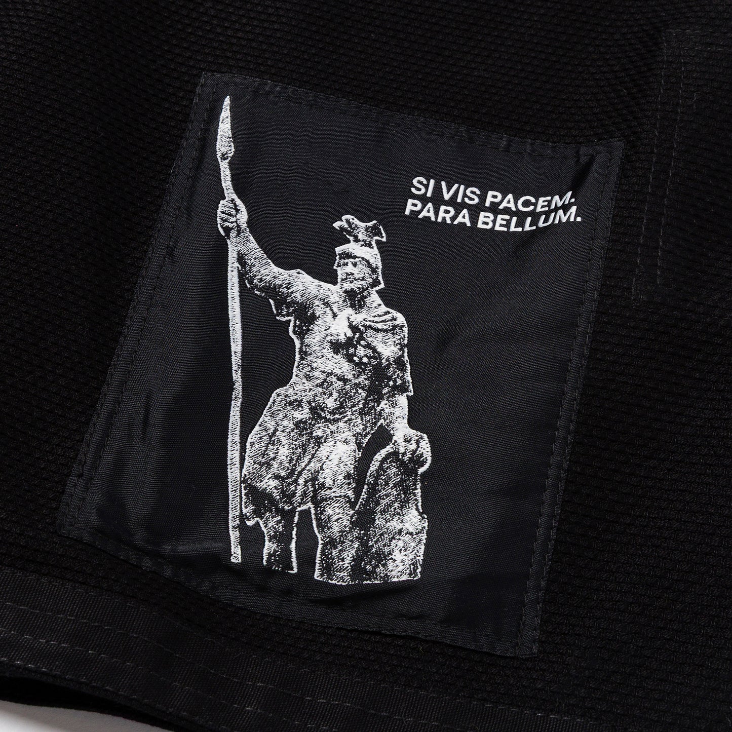 Beast Retro Kimono [Black]