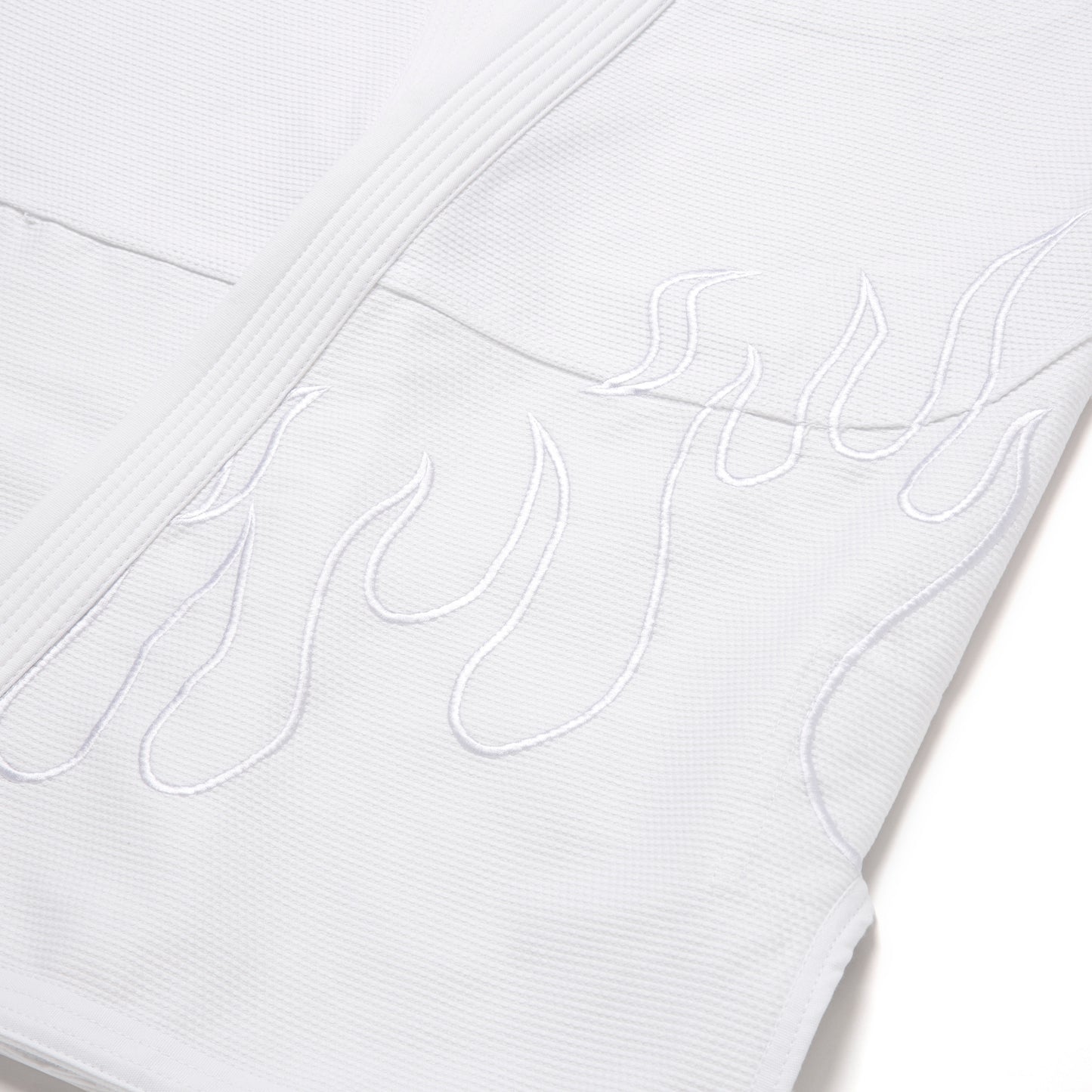 Inferno Kimono [White]